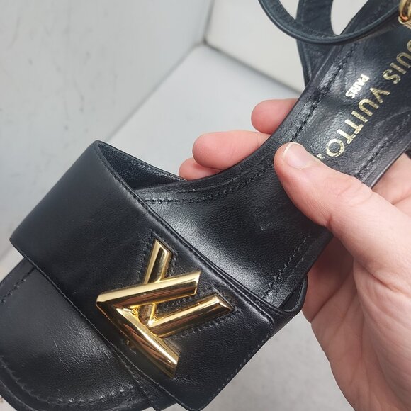 Louis Vuitton Black LV Shake Strappy Sandal - Picture 12 of 12